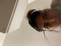 Bonjour je m’appelle alma J’ai 33 ans si tu t’ennuies et que tu as un peu de temps je t’invite à me suivre pour passer un petit moment torride je suis sexy avec beaucoup de savoir-faire