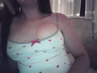 Jeune femme sexy et raffinée qui aime prendre et donner du plaisir aux hommes loyales et respectueux