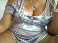 Hey Stoere jongen, hier ben ik Moepsie, ik ben een heel geile, pittige 46 jarige Damme. Ik wil je fantasie waar maken.Wil je een geile, lekkere Curaçaose vrouw spreken, laat je twijfels maar achter en bel me gelijk.