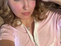 I love deep eye contact, flirty conversations, and making you feel like the center of my world.