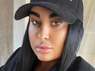 camwhore masturbating DesyreeDawson