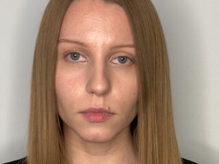 hot webcam photo FawnTobin