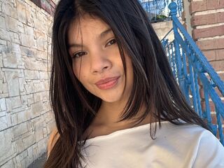 camgirl spreading pussy SolHill