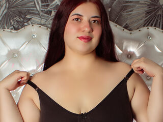 hot cam girl fingering shaved pussy MiaCraig