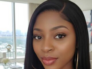 naked webcamgirl photo RajiBrown