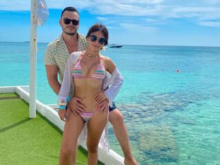 couple cam live LyndaAndAntony