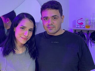 jasmin chatroom couple sex show NicoleAndCamilo