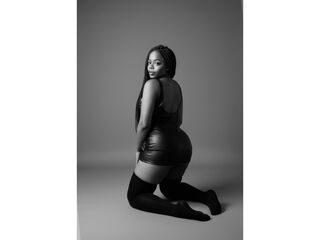 bizarre fetish chatroom BrownNina