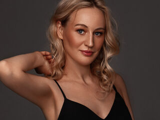adult live cam AbeyAmaze