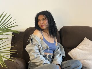 naughty camgirl photo AddanasDaven