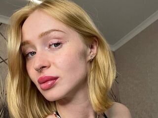 naughty camgirl masturbating AdeleAllens