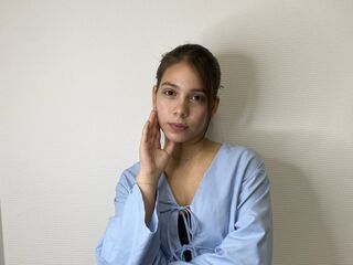camwhore masturbating AlishiaCowlin