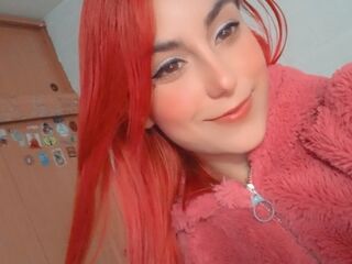 cam chat room AmyBruno