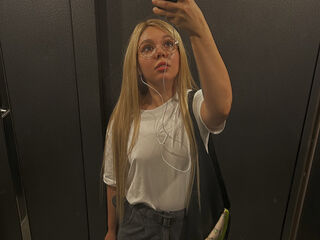 chat room sex AnnaSebastian