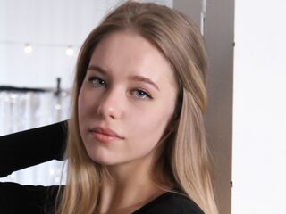 hot naked cam girl AnnetteMajid
