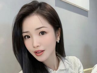 topless webcamgirl AnniDaiyu