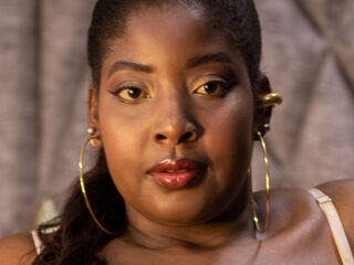 closeup AprilSterling