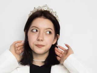 streaming live webcam ArielleTewell