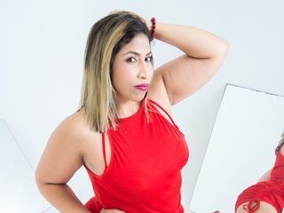 shower live cam AuroraVirelli