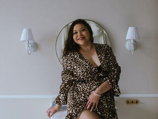 camslut topless BarbaraBeck