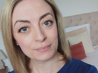 striptease cam BiancaLuxe