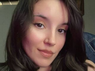 shower BirdieBirchett