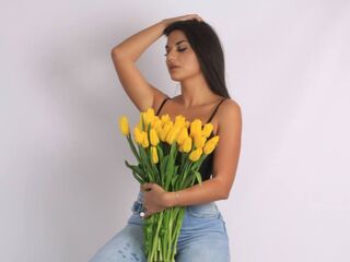 webcam girl chatroom Caassandra