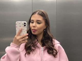 adult livecam CarlTomkus