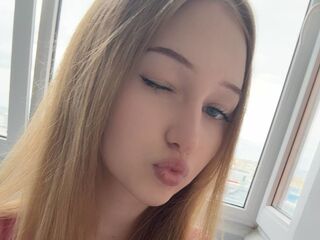 naughty cam girl CatherinVolper
