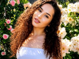 free live chatroom CharisFernette