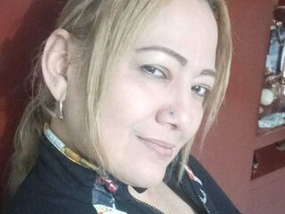 topless cam girl ClauMister