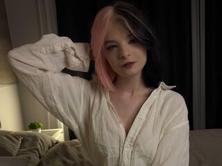 naked cam girl picture ClaudineKrentz