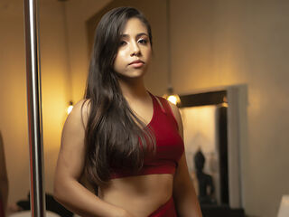 nude cam pic CloheBell