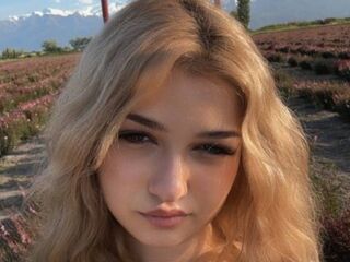 camwhore live CloudyFox