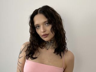 naked cam girl fingering pussy DawnGordon