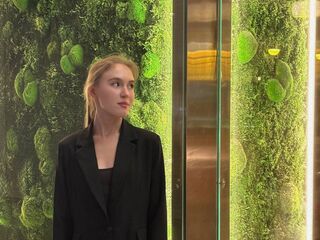 camslut EdaNoreikaite