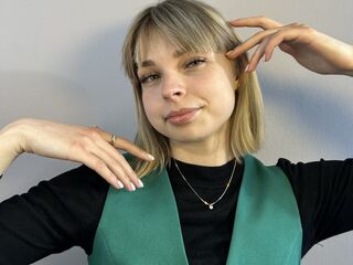 chat room webcam EmelineBurrough