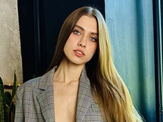 spy webcam EmilyMontgomery