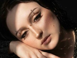 hot cam girl masturbating with dildo EmmaBlissa