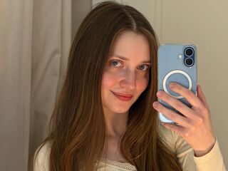 cam slut chat room EmmaSagge