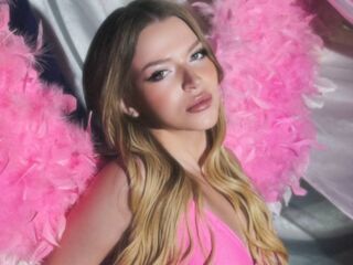 nude webcamgirl pic EvanRossano