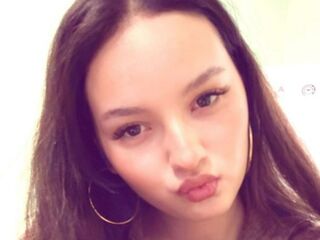 free live chatroom FatimahAmargo