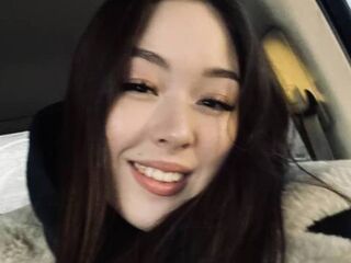 camgirl showing pussy HaniKoenke