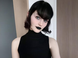 naked cam girl fingering pussy HiediChilo