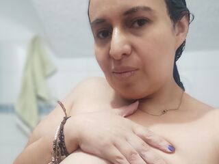 fingering girl webcam picture IbannaBely