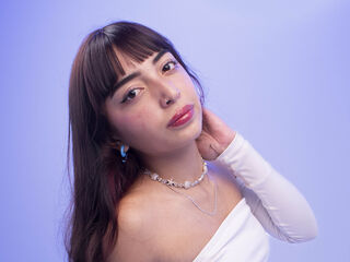 free chatroom IrisVelvet