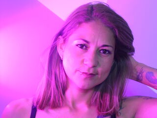 masturbating webcam girl IsabellaBaker