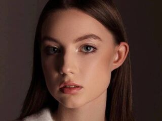 cam girl masturbating with vibrator JaneneFeig