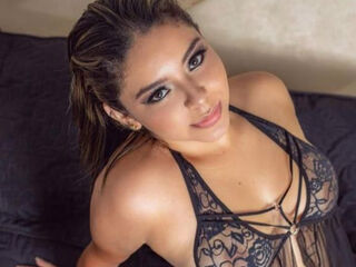 naked girl with cam masturbating JessicaTaylort