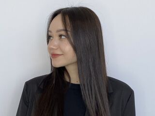 closeup cam JinGrinnan